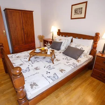 Nono Jure , Private Pool & Sauna Milna (Brac)