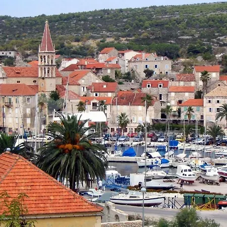 Nono Jure - Private Pool & Jacuzzi, Brac *