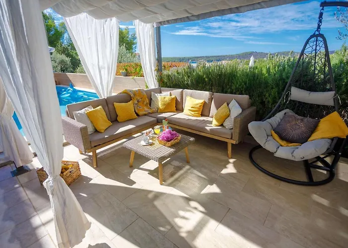 Casa vacanze Nono Jure-private Pool , Sauna&jacuzzi Milna (Brac)