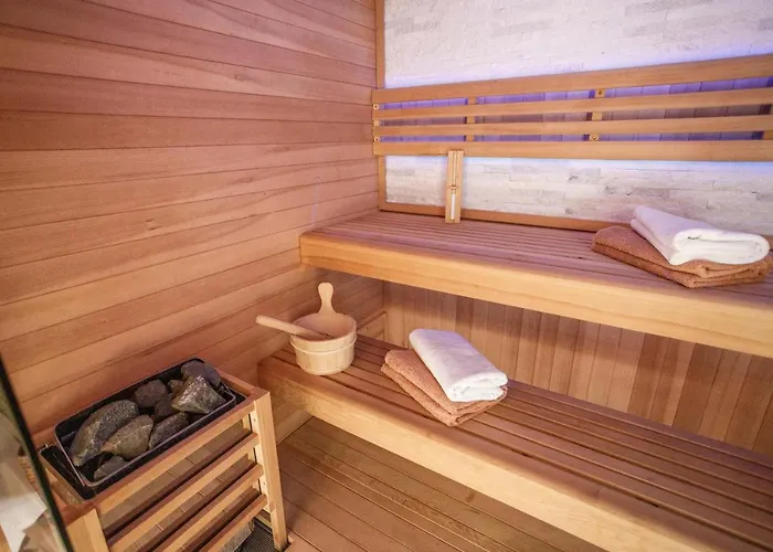 Nono Jure-private Pool , Sauna&jacuzzi *